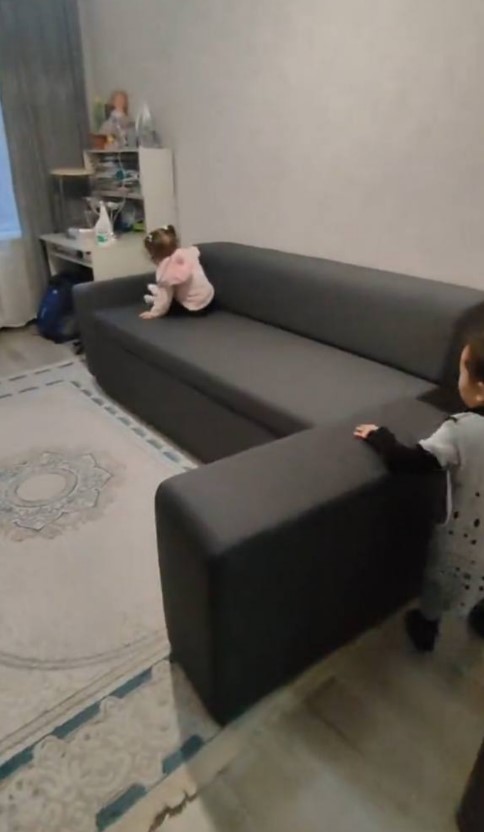 Андрей о диване